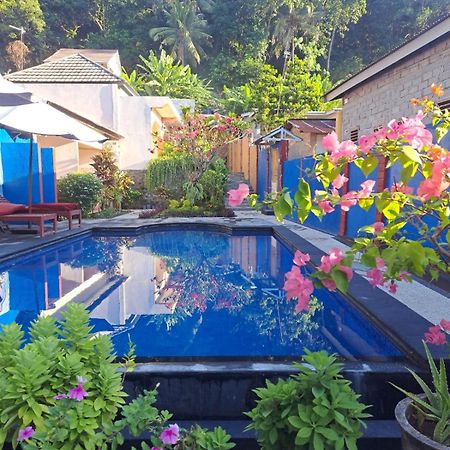 Family Garden Homestay Senggigi Exterior foto