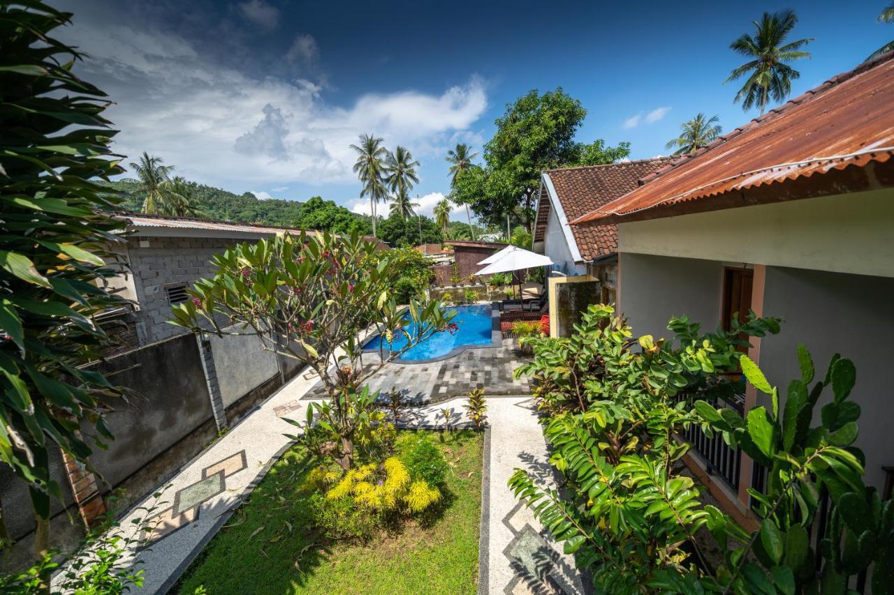 Family Garden Homestay Senggigi Exterior foto