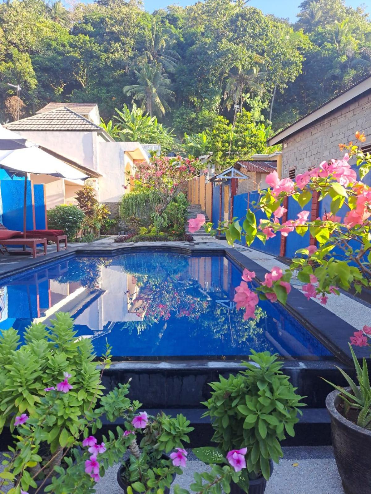 Family Garden Homestay Senggigi Exterior foto