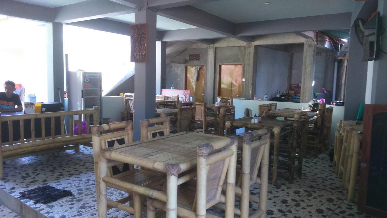 Family Garden Homestay Senggigi Exterior foto